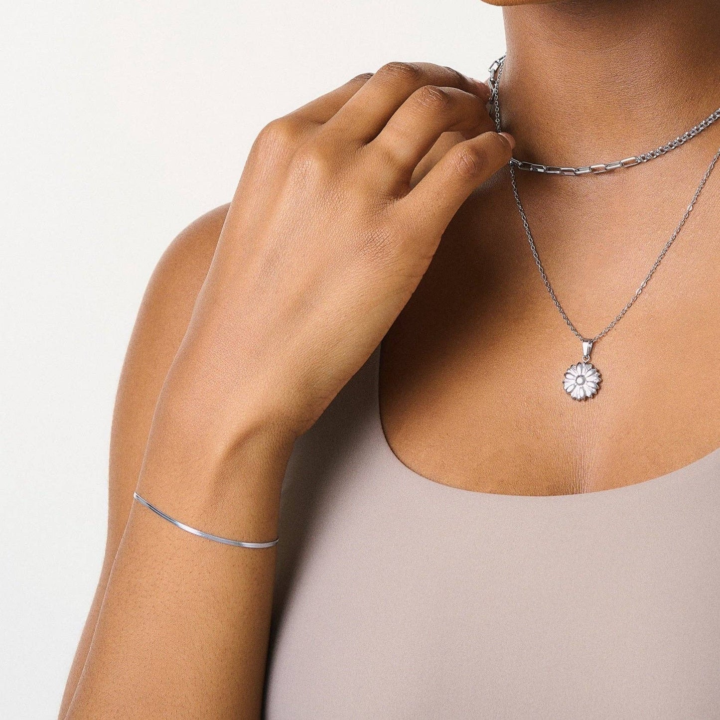 D. Louise - Fine Essentials Bracelet: Gold