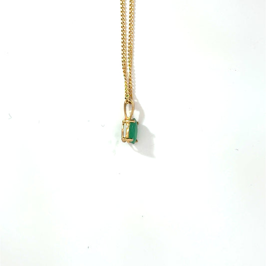 9k Yellow Gold Oval Cut Green Emerald Pendant