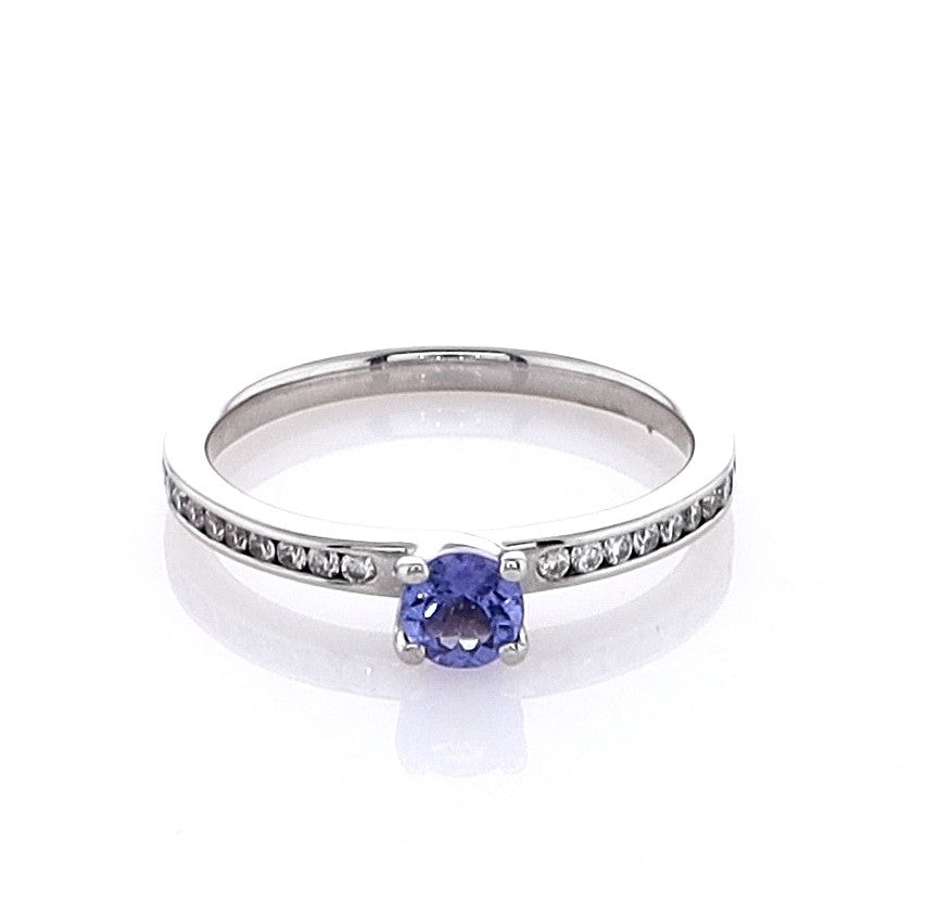 Platinum Tanzanite & Diamond Solitaire Ring