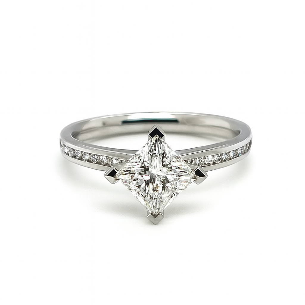 Platinum 1.11ct Princess Cut Diamond Engagement Ring