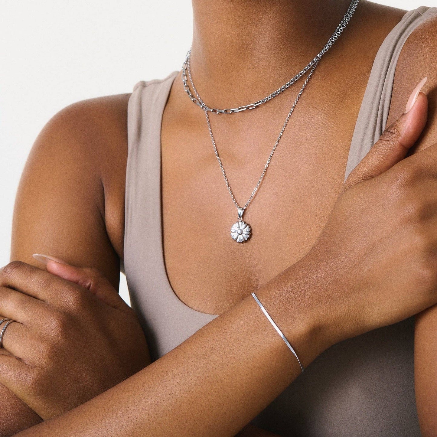 D. Louise - Fine Essentials Bracelet: Gold