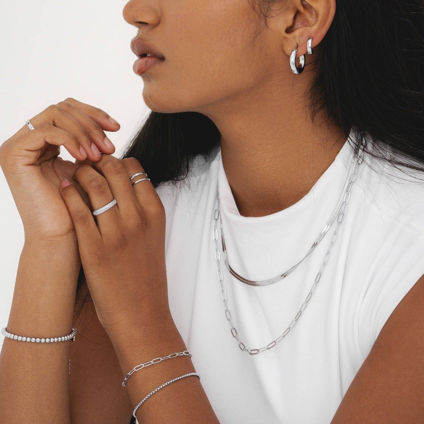 D. Louise - Essentials Snake Chain Necklace: Gold
