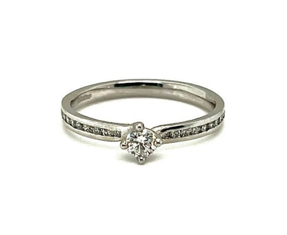 Platinum 0.17ct Round Brilliant Engagement Ring