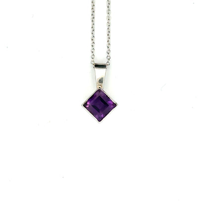 18k White Gold Square Cut Purple Amethyst Pendant