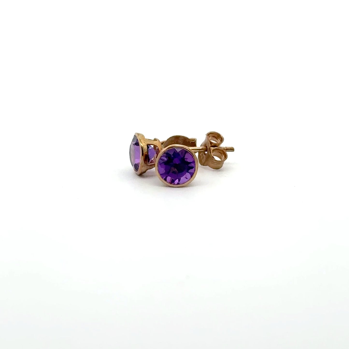9k Yellow Gold Round Cut Purple Amethyst Stud Earrings
