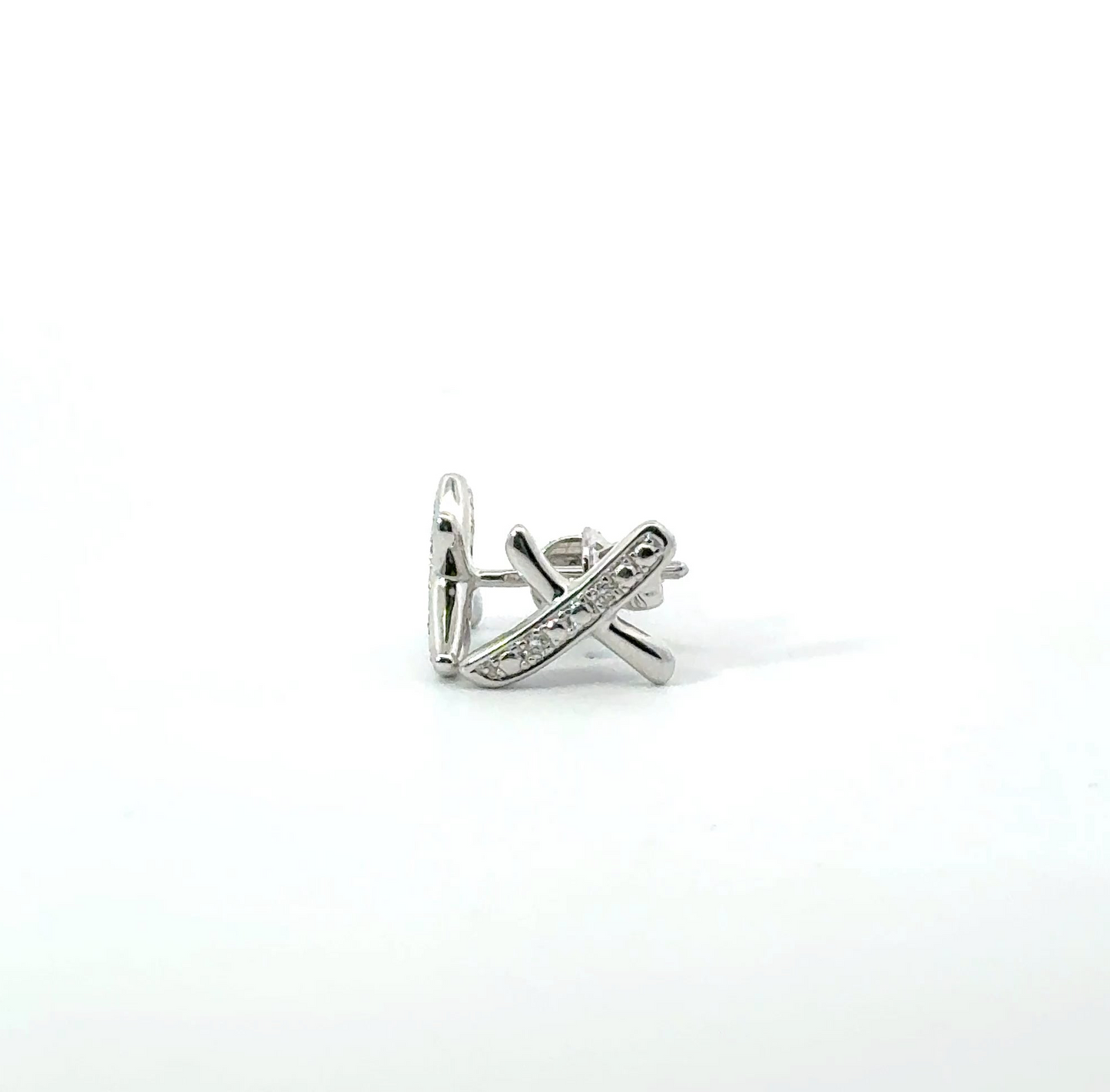 9k White Gold 0.04cttw Round Brilliant Cut Diamond Kiss Stud Earrings