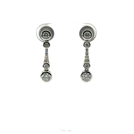 18k White Gold 0.72cttw Round Brilliant Cut Diamond Drop Earrings
