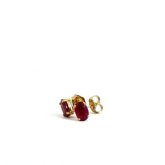 9k Yellow Gold Oval Cut Red Ruby Stud Earrings