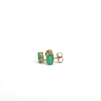 9k Yellow Gold Oval Cut Green Emerald Stud Earrings