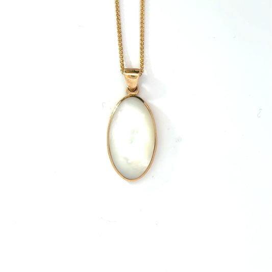 9k Yellow Gold Oval White Mother of Pearl Large Pendant