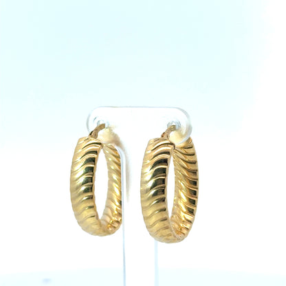 9k Yellow Gold Wave Oval Hoop Earrings