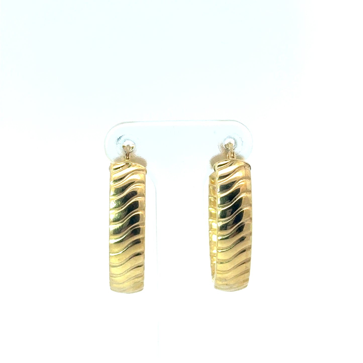 9k Yellow Gold Wave Oval Hoop Earrings