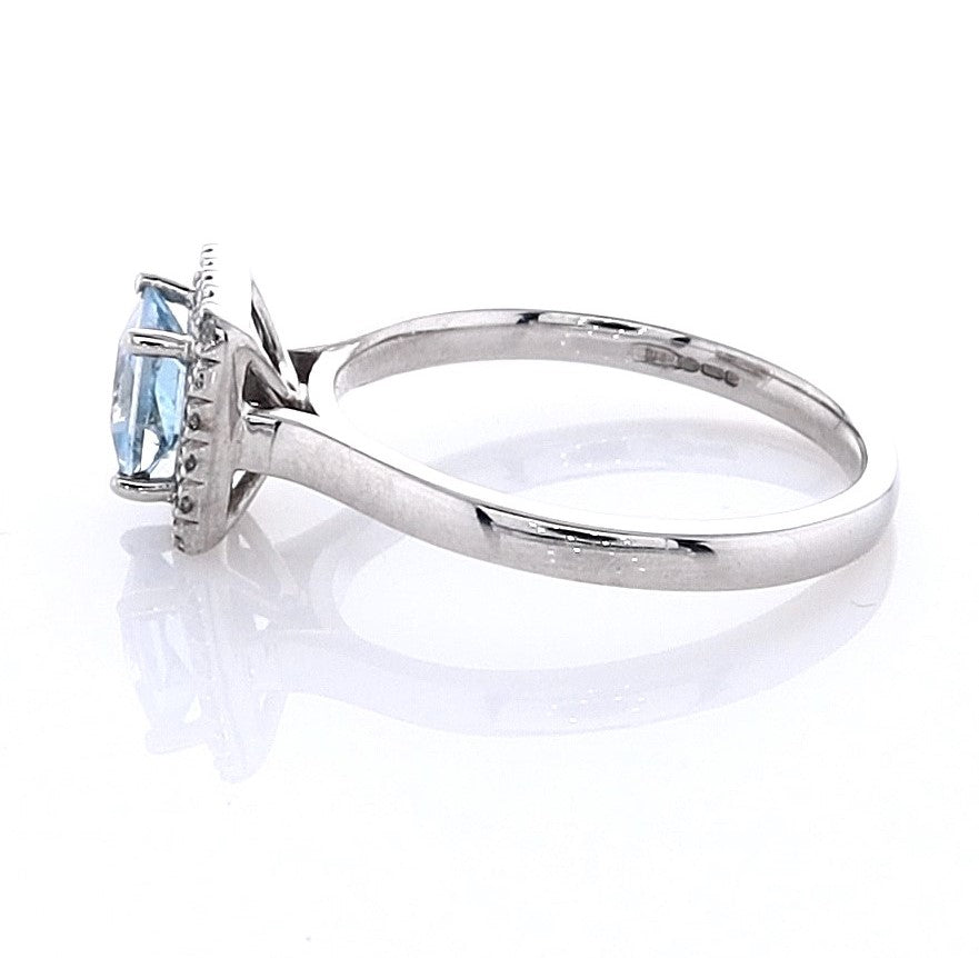 18k White Gold Diamond Halo Aquamarine Ring