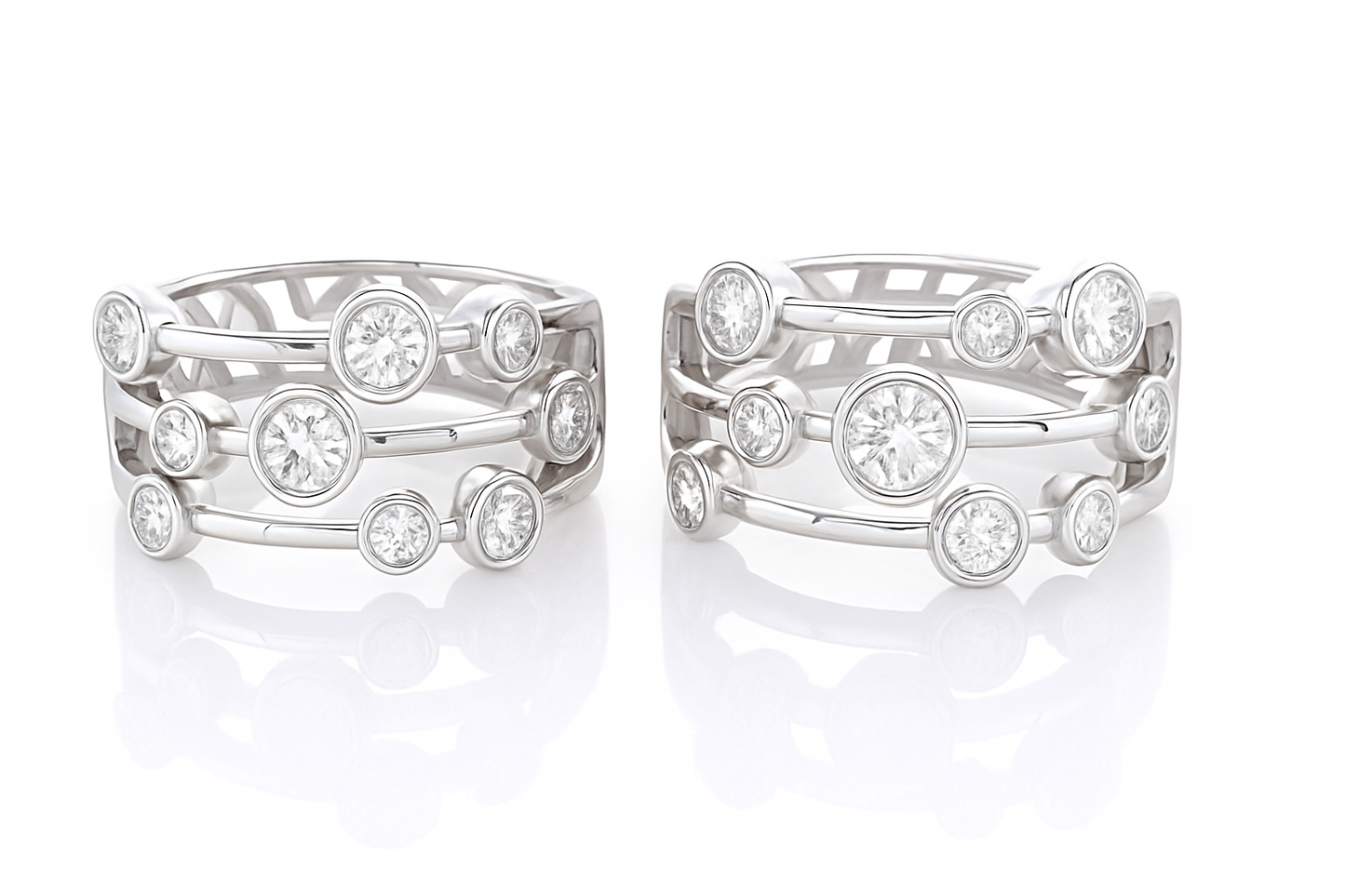 18k White Gold Round Brilliant Rub-Over Earrings
