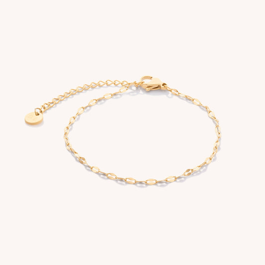 D. Louise - Single Dainty Bracelet: Gold