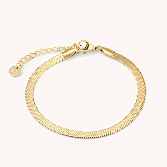 D. Louise - Essentials Bracelet: Gold
