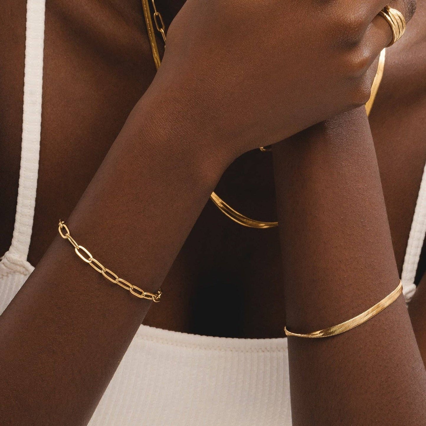D. Louise - Essentials Bracelet: Gold