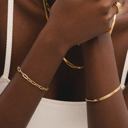 D. Louise - Essentials Bracelet: Gold
