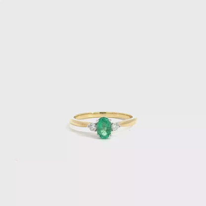 18k Yellow & White Gold Oval Cut Green Emerald Trilogy Ring